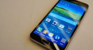 galaxy s6 finger  300x160 - بلاگ