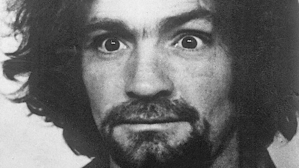 1480076399 charlie manson story 1480238062 - هوش مصنوعی با موفقیت تبهکاران را از روی خصوصیات چهره شناسایی کرد