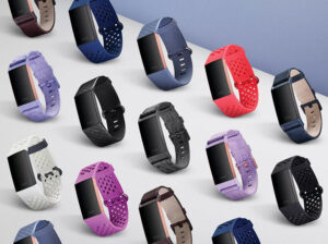 fitbit charge 3 00 300x224 - بهترین فناوری‌های پوشیدنی سال ۲۰۱۸