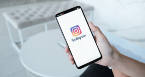 Instagram 2 300x160 - بلاگ